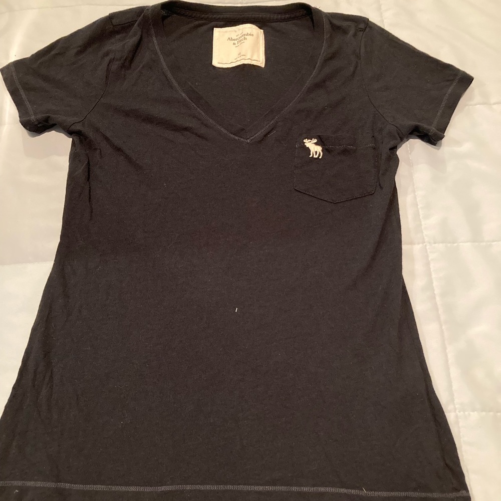 Abercrombie & Fitch black t shirt